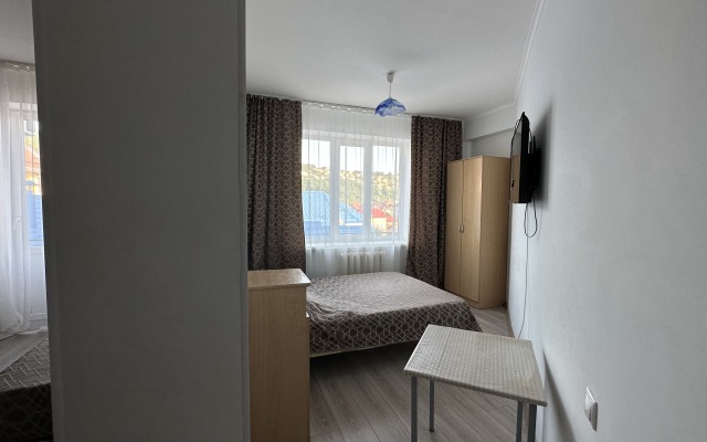 MALAHIT Guest House
