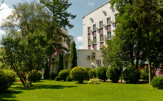 Matreshka Plaza