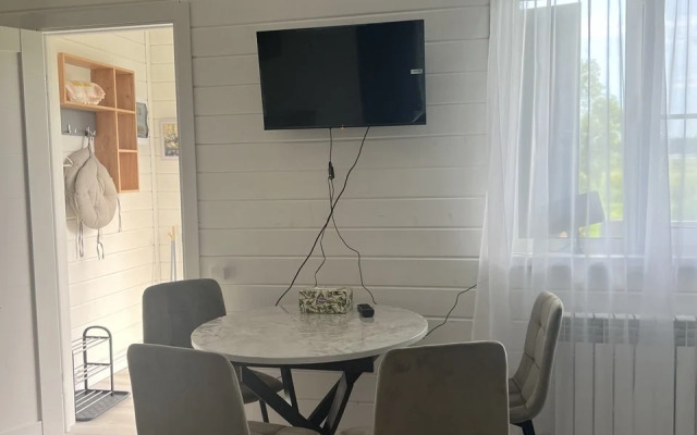 Апартаменты Двухкомнатные в Таунхаусе у Святого Источника