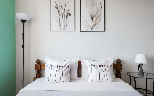 Квартира Просторная квартира с двумя отдельными спальнями и кухней