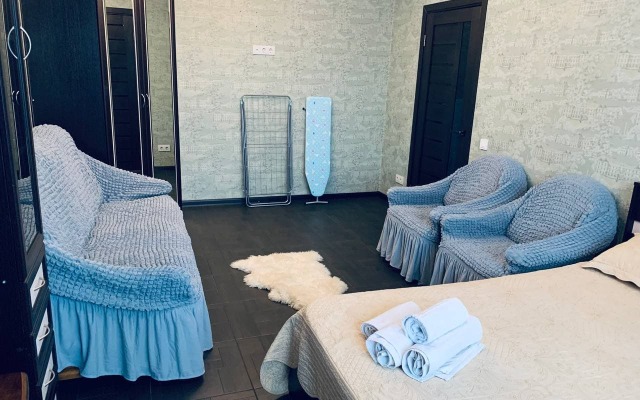 S zaseleniyem Lutshiy servis Posutochno50 Apartments