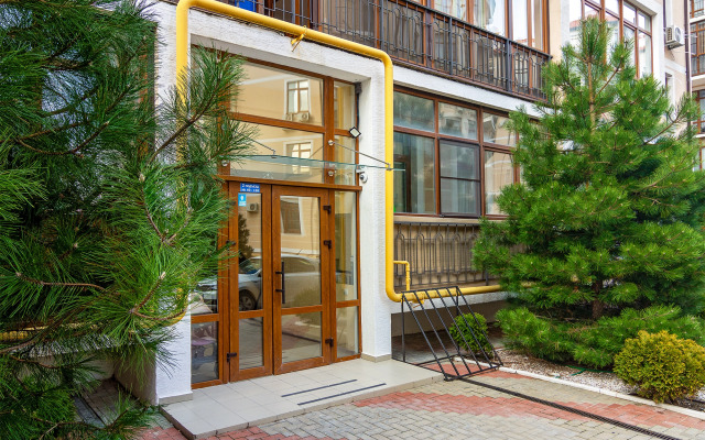 Na Krymskoy Flat