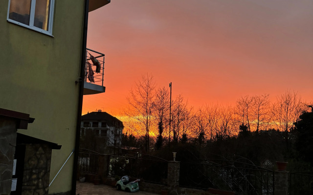 Tsentr Semeynogo Otdykha 7ya Deluxe Guest house