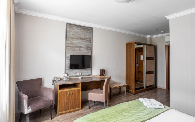 Sacvoyage Hotel