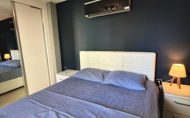 SA Apartments! Sea View 2bd Flat Apartments