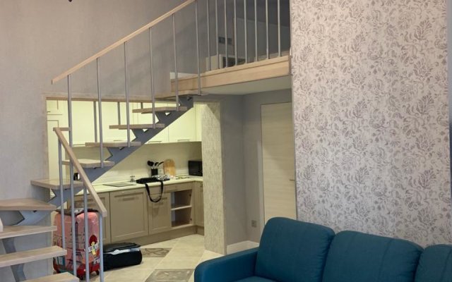Elitnyie S Dizajnerskim Remontom Na Shkiperskoj Apartments