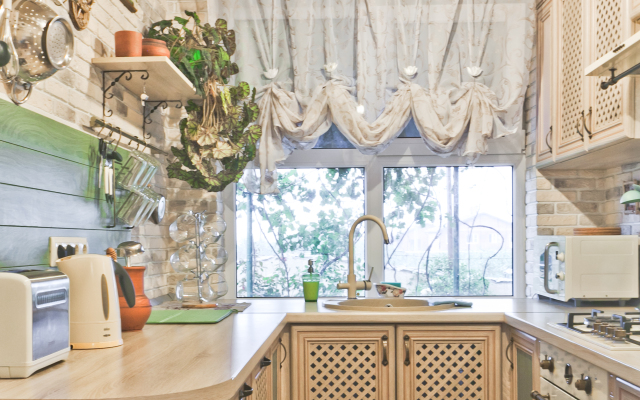 Lenivyij Delfin Guest house