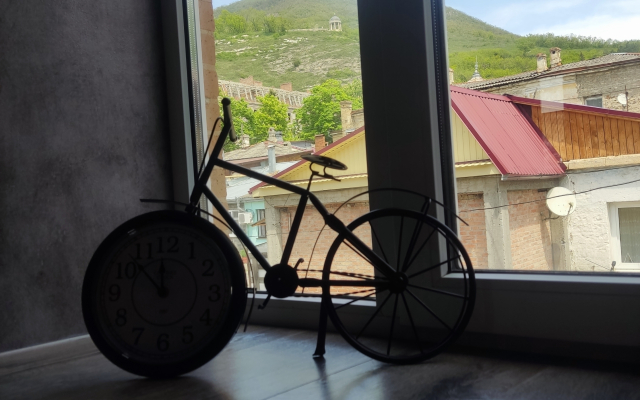 Na Prospekte Kirova 9 Flat