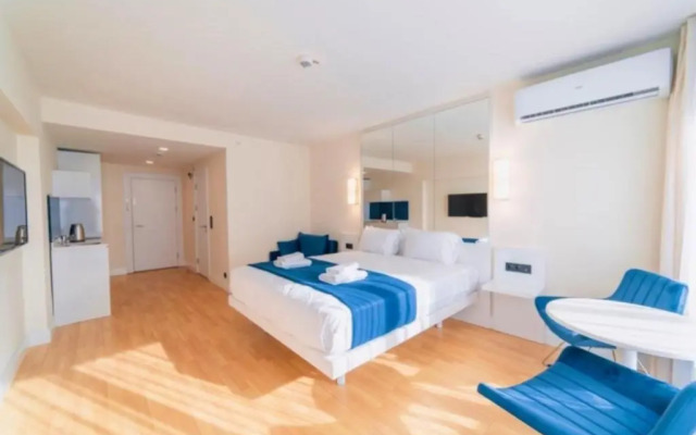 Апарт-отель Central Hotel Orbi City Batumi block ABC