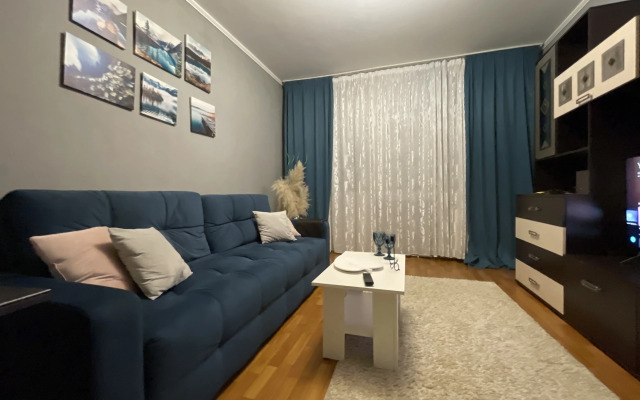 Na Prospekte Stroiteley 45 Apartments