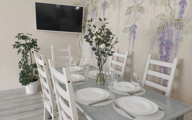 Апартаменты 95 м² - Супер-комфорт у стен Древнейшего монастыря