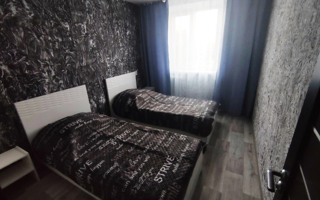 Apartments 3-komnatnyye Lyuks