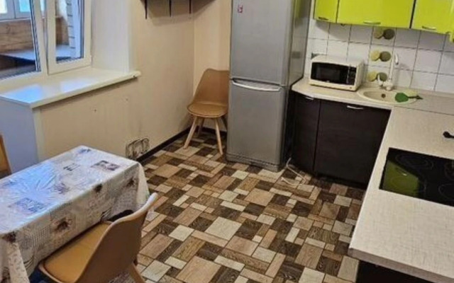 Квартира В Микрорайоне Царский 8