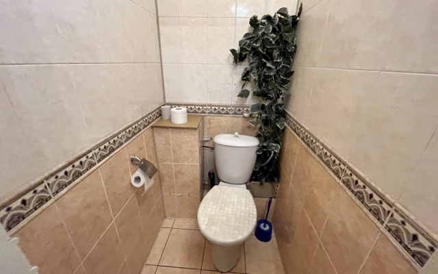 67 Two-Room Apartment Noviy Arbat