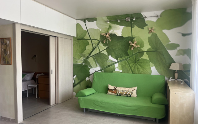 Safari Flat