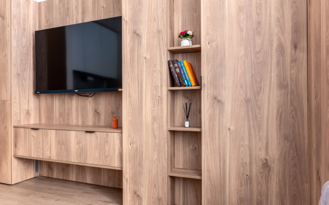 Апартаменты Студия с гардеробной на набережной Москва-реки