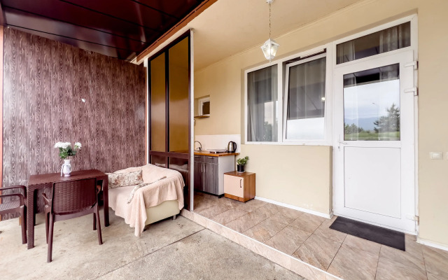 Uyutnye u Morya s Vidom na Park Apartments