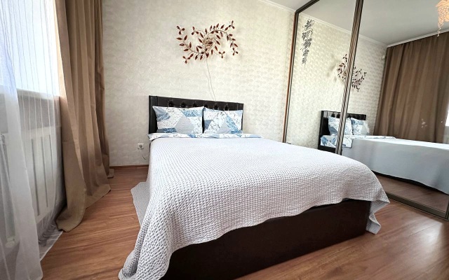 Квартира двухкомнатная на Молодежном рядом с Ледовой Ареной