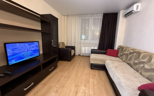 Tut Khorosho Na Schorsa 103 2 Flat