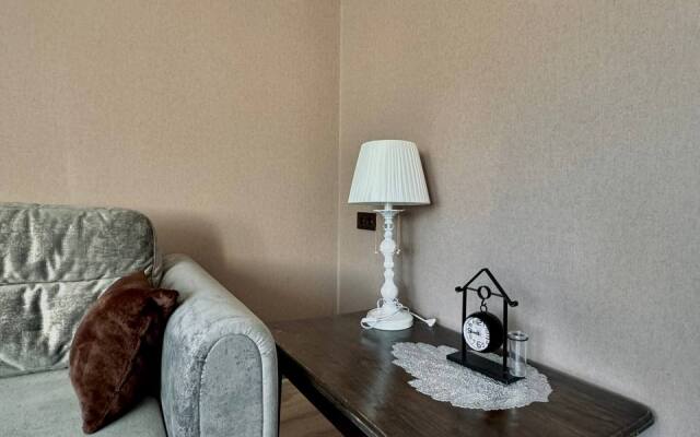 Apartamenty Shikarnaya Uyutnaya Treshka Vozle Ploschad Pobedy