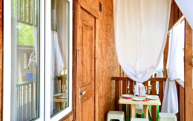Semeyny Zagorodny Klub Otdykha Agoy-Shale Private house