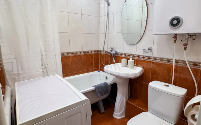 Квартира 2-комнатная на Коминтерна 22