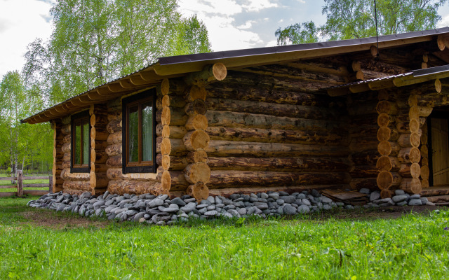Tyungur Hotel