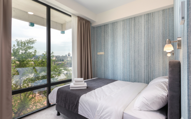 Brooch Boutique Hotel