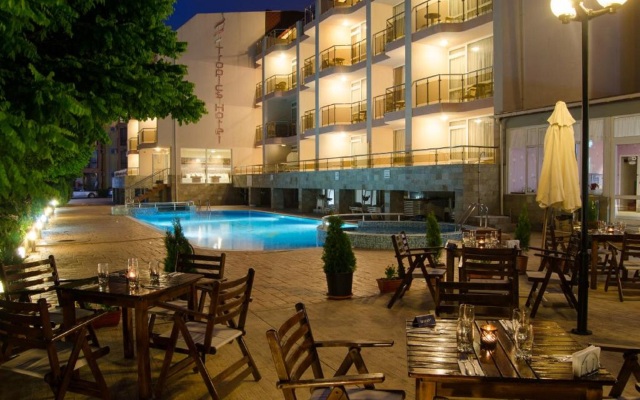 Tropics Hotel