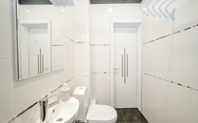 Oruzheyny Pereulok 15a (1104) Bez Okna Apartments