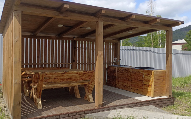 Bajkal Guest House