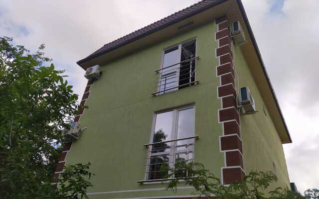 Na Stepnoj Guest House