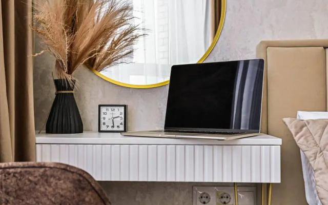 Zolotoye Sechenie Suite Apartment