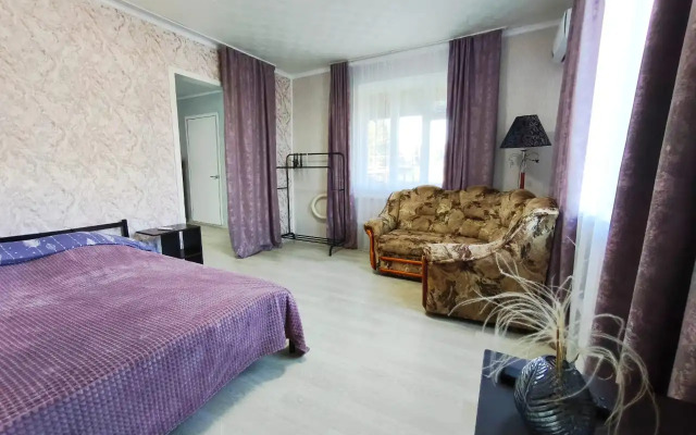 Ryadom S Termalnymi Istochnikami Private House