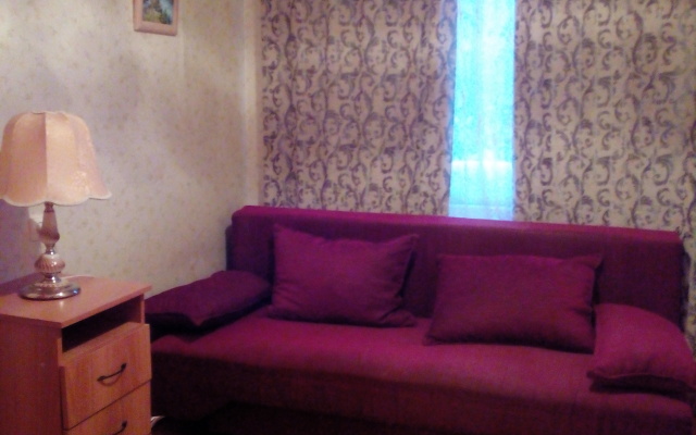 Na Karla Marksa, 74 Universalnyj Nomer Ekonom Standart s 2-ya Komnatami Flat