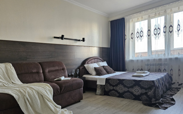 Yaroslavskaya 72(9) Apartments