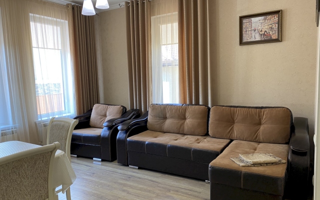 396 Michurina 7 Guest House