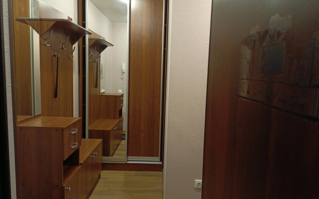 Apartamenty Klassika Do 4 cel Patnica Set' Posutocnyh Kvartir