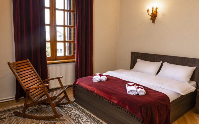 Vedzisi Garden Hotel