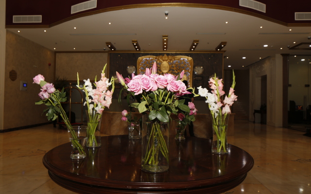 Warwick Al Jubail Hotel
