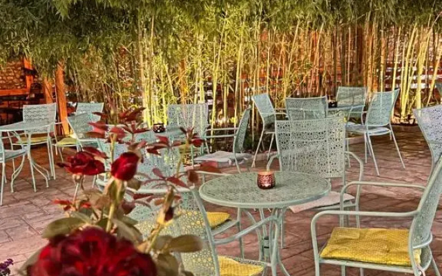 Treva Hotel