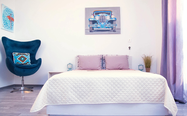Studiya Mashina Na Naberezhnoy  Flat