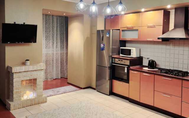 Ryadom s akvaparkom Riv'yera 2 Apartment