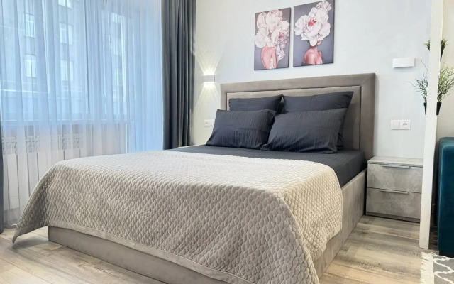 Uyutnaya Studiya v Tsentre Goroda Flat