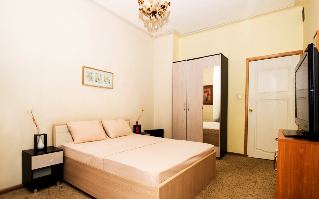 Apart Lux Na Gazetnom Apartments