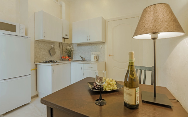 Квартира у Казанского Собора с Камином