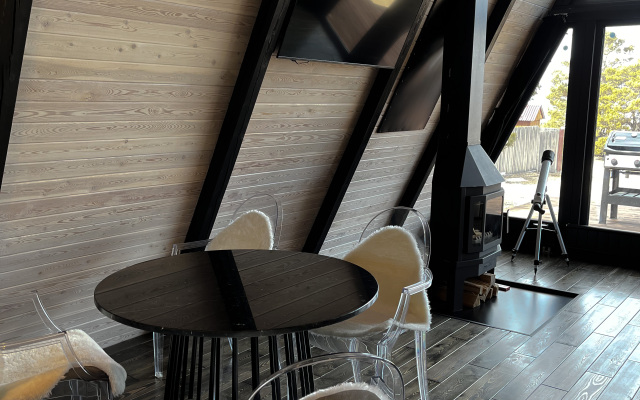 Hoto A-frame Guest house