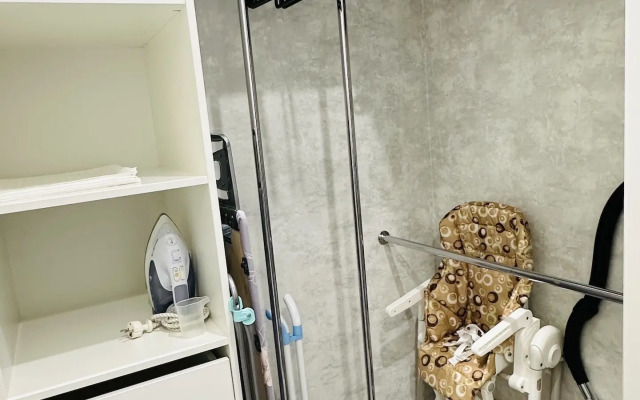 Na Ulitse Nizhneimeretinskaya 143 Flat