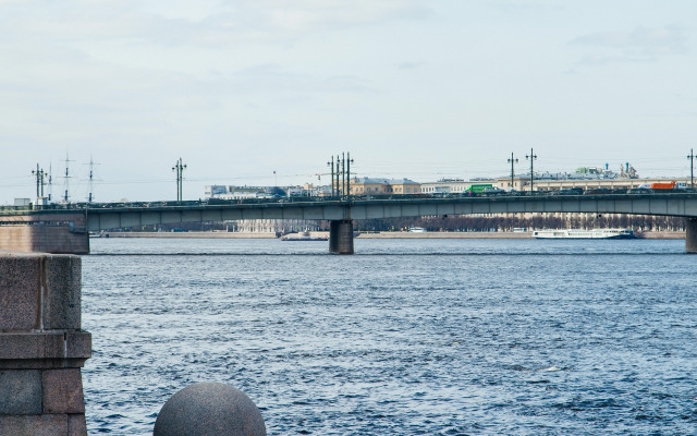 Апартаменты ApartH с видом на город и камином