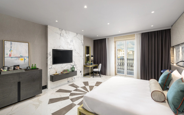 Lure Hotel